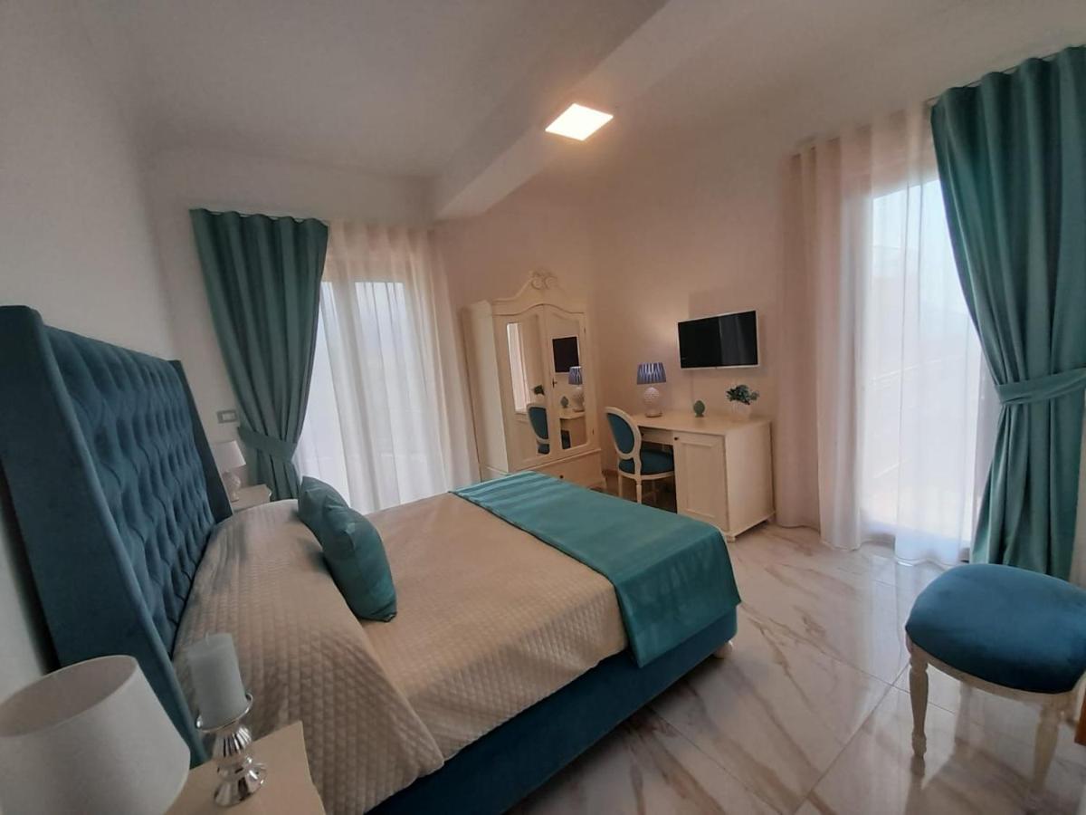 La Vigna Del Vento Bed & Breakfast Casola di Napoli ภายนอก รูปภาพ