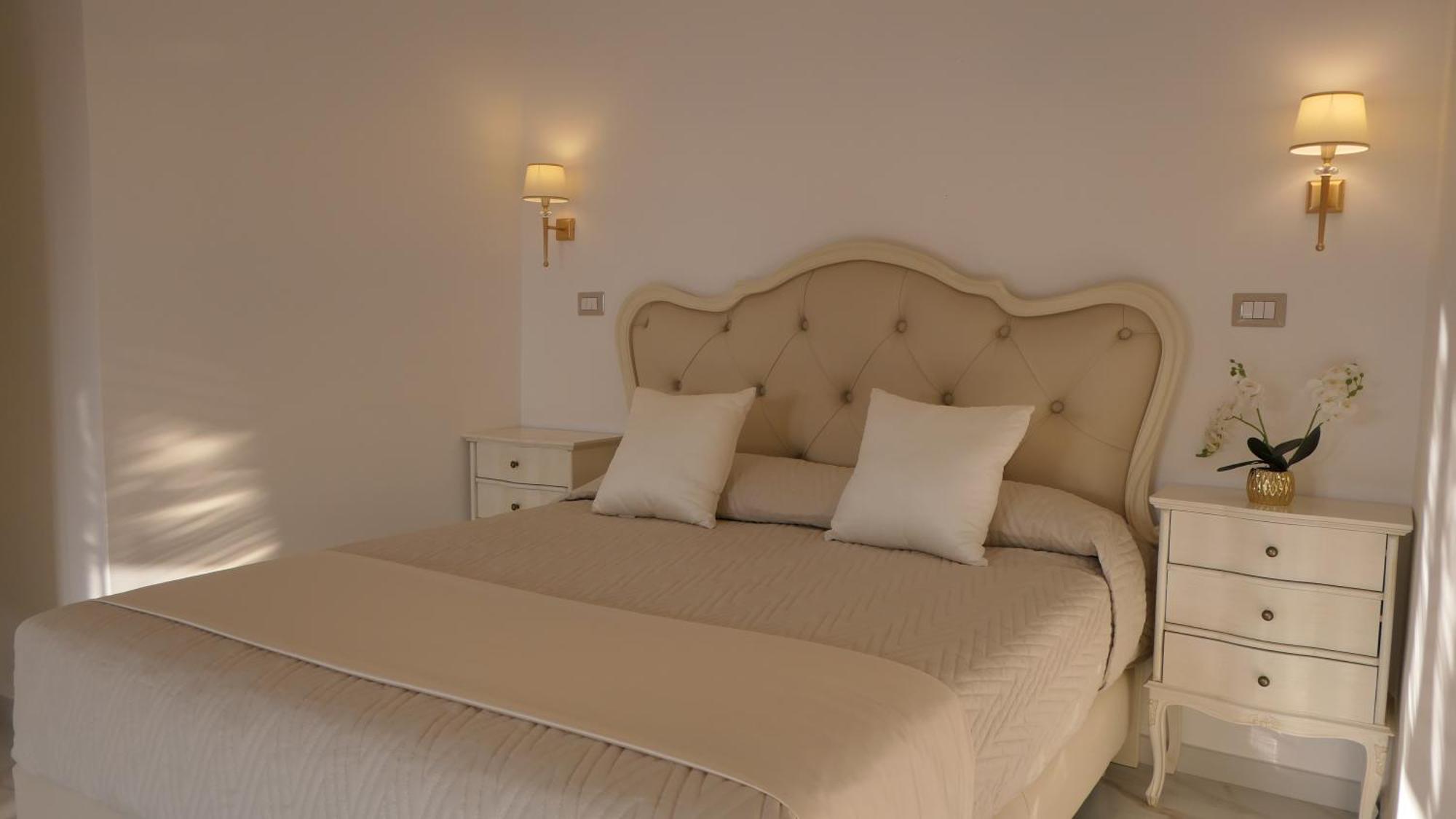 La Vigna Del Vento Bed & Breakfast Casola di Napoli ภายนอก รูปภาพ