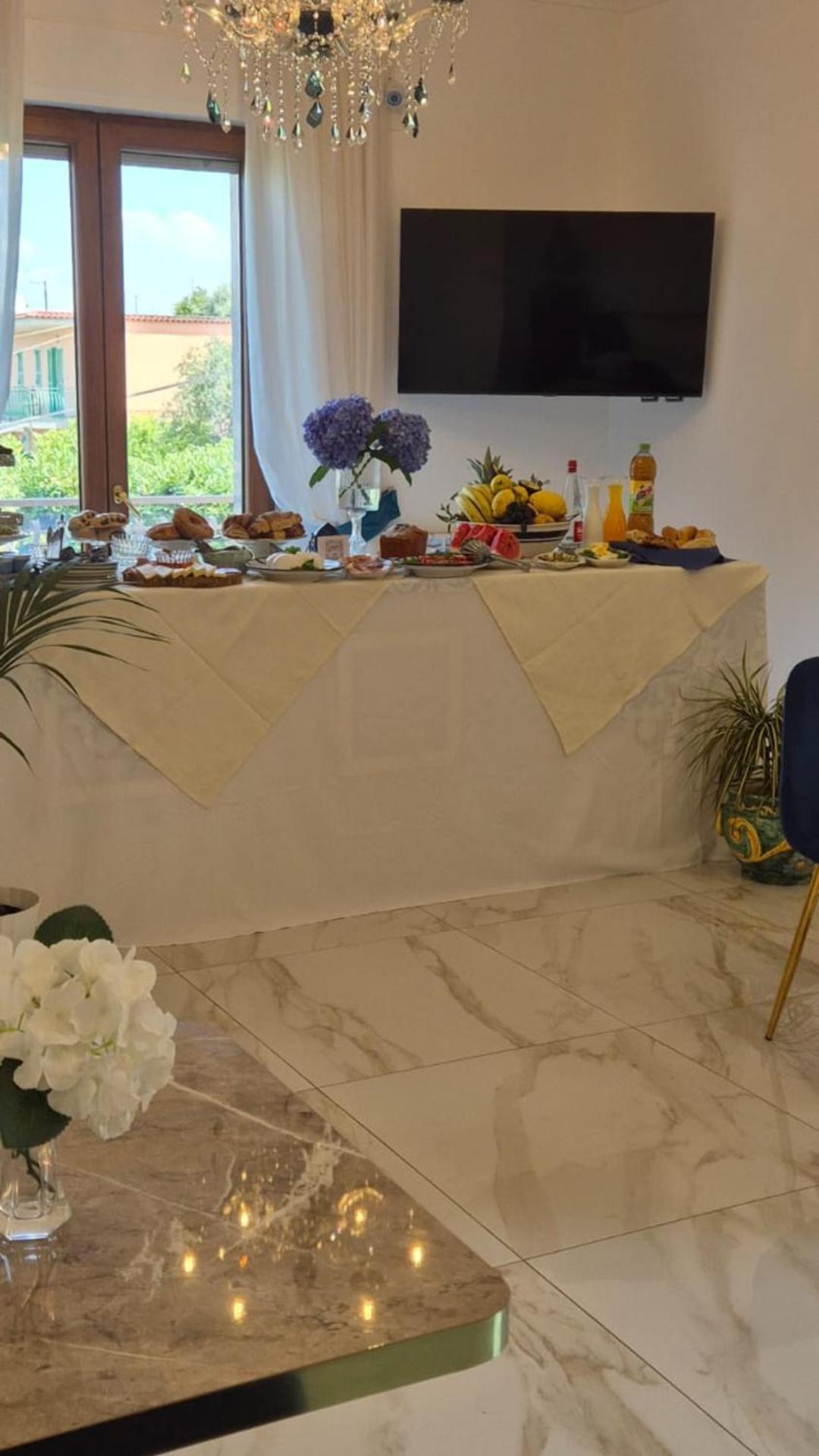 La Vigna Del Vento Bed & Breakfast Casola di Napoli ภายนอก รูปภาพ